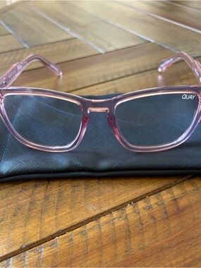 Quay Hardwire Bluelight Glasses
